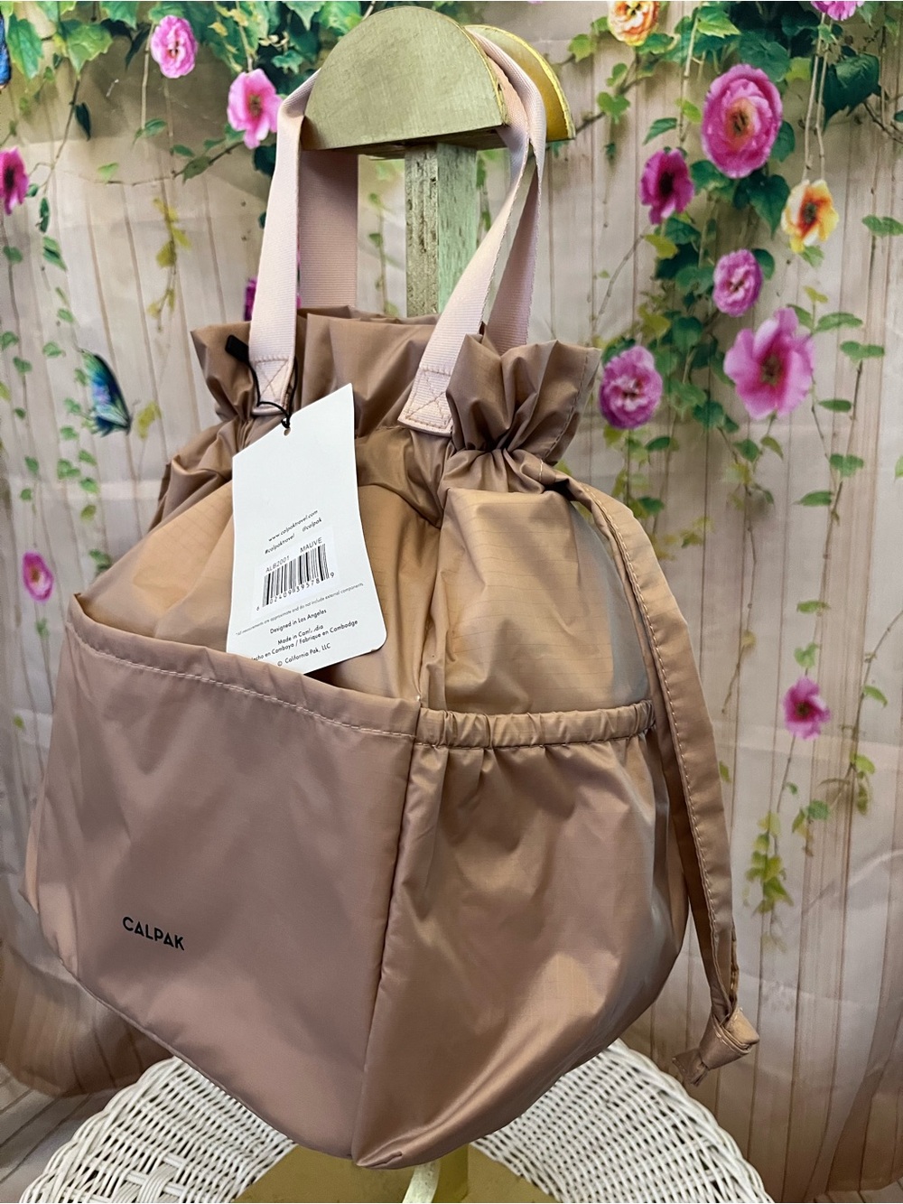 Calpak Insulated Lunch Bag - Picture 13 of 16